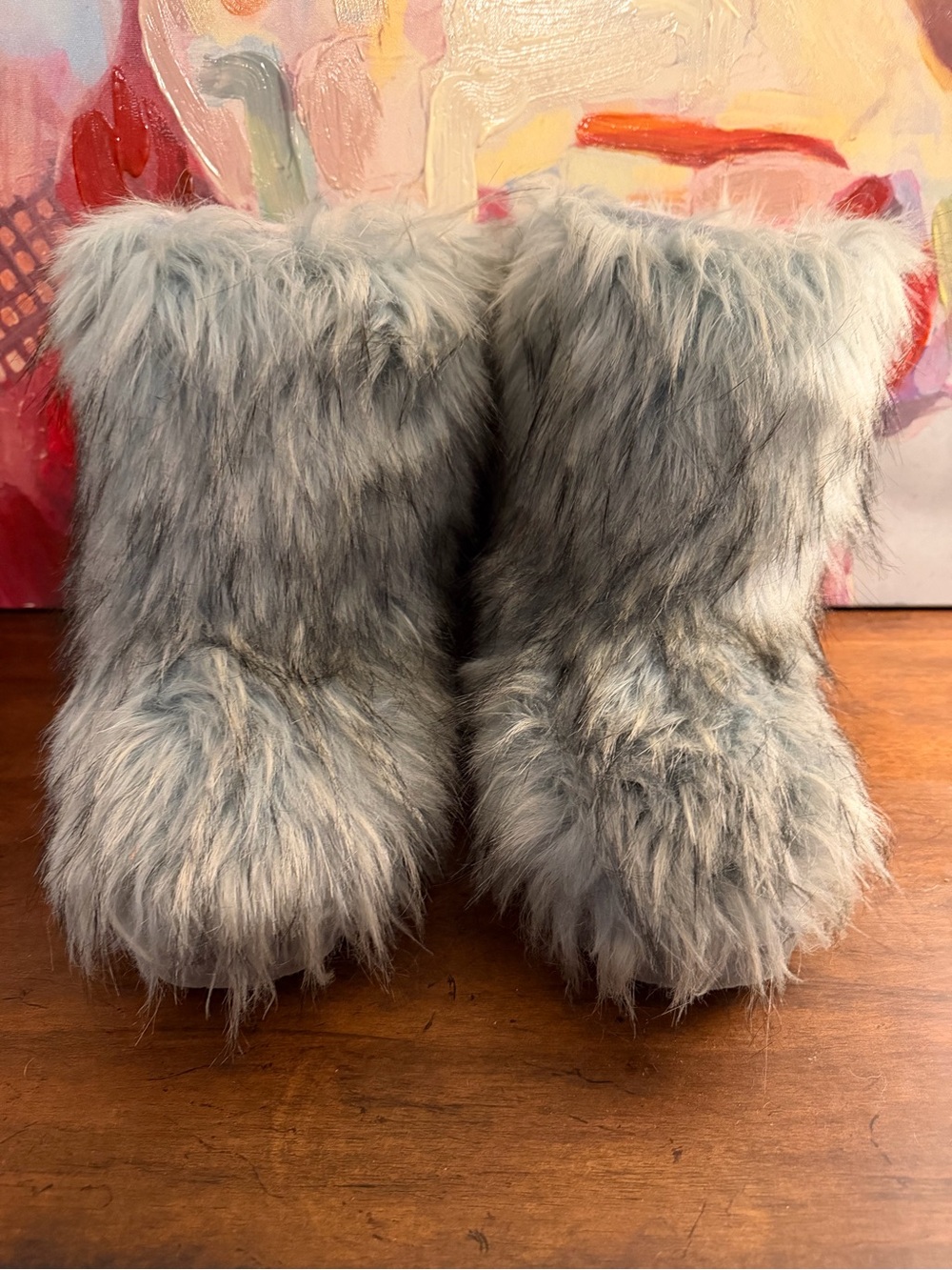BearPaw Fuzzy Blue Fog cozy Boots size 11